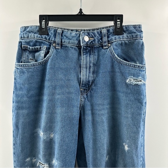 Forever 21 Medium Wash Mom Jeans – Size 28, Zipper Fly - Picture 5 of 10